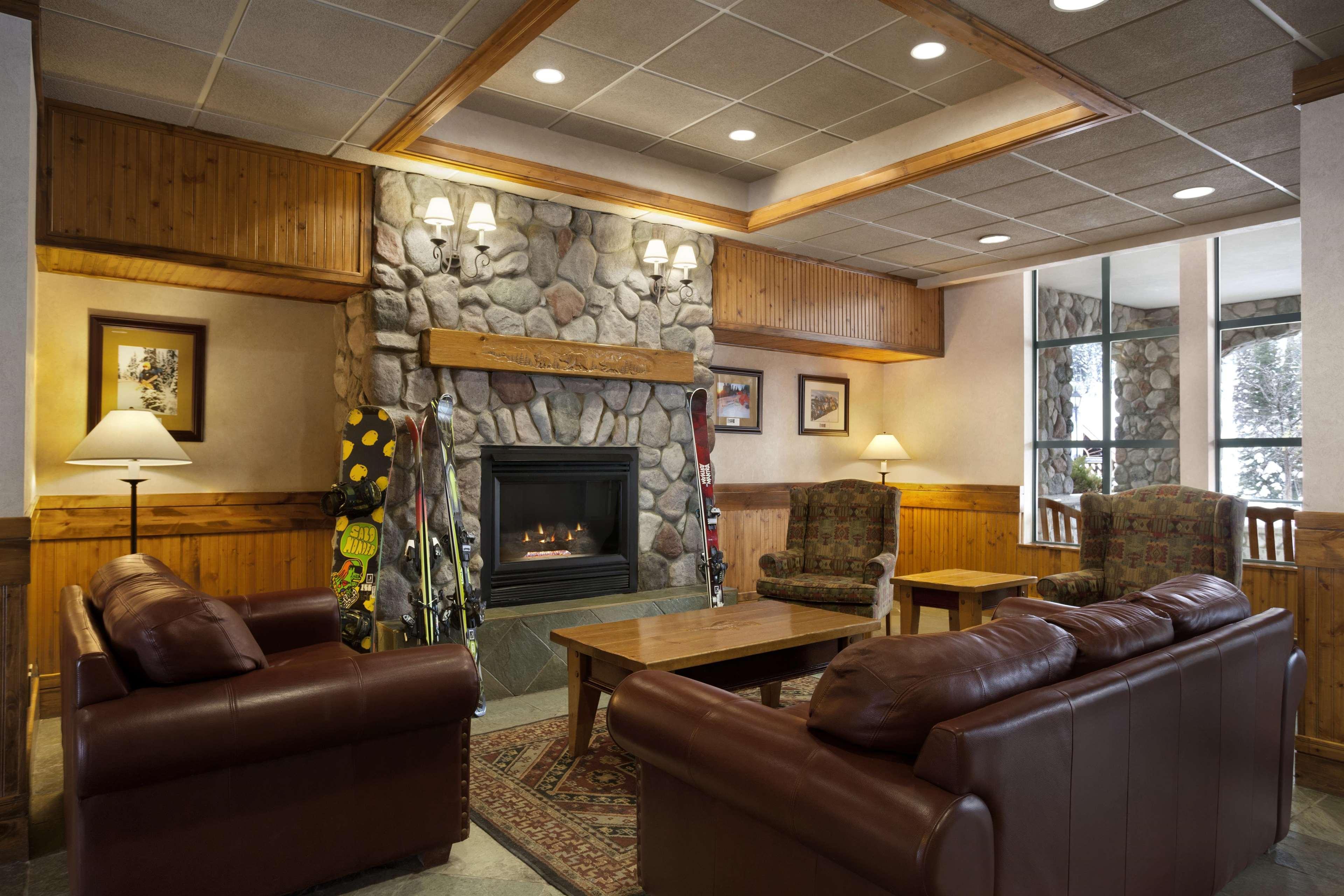 Sundance Lodge Sun Peaks Bagian luar foto