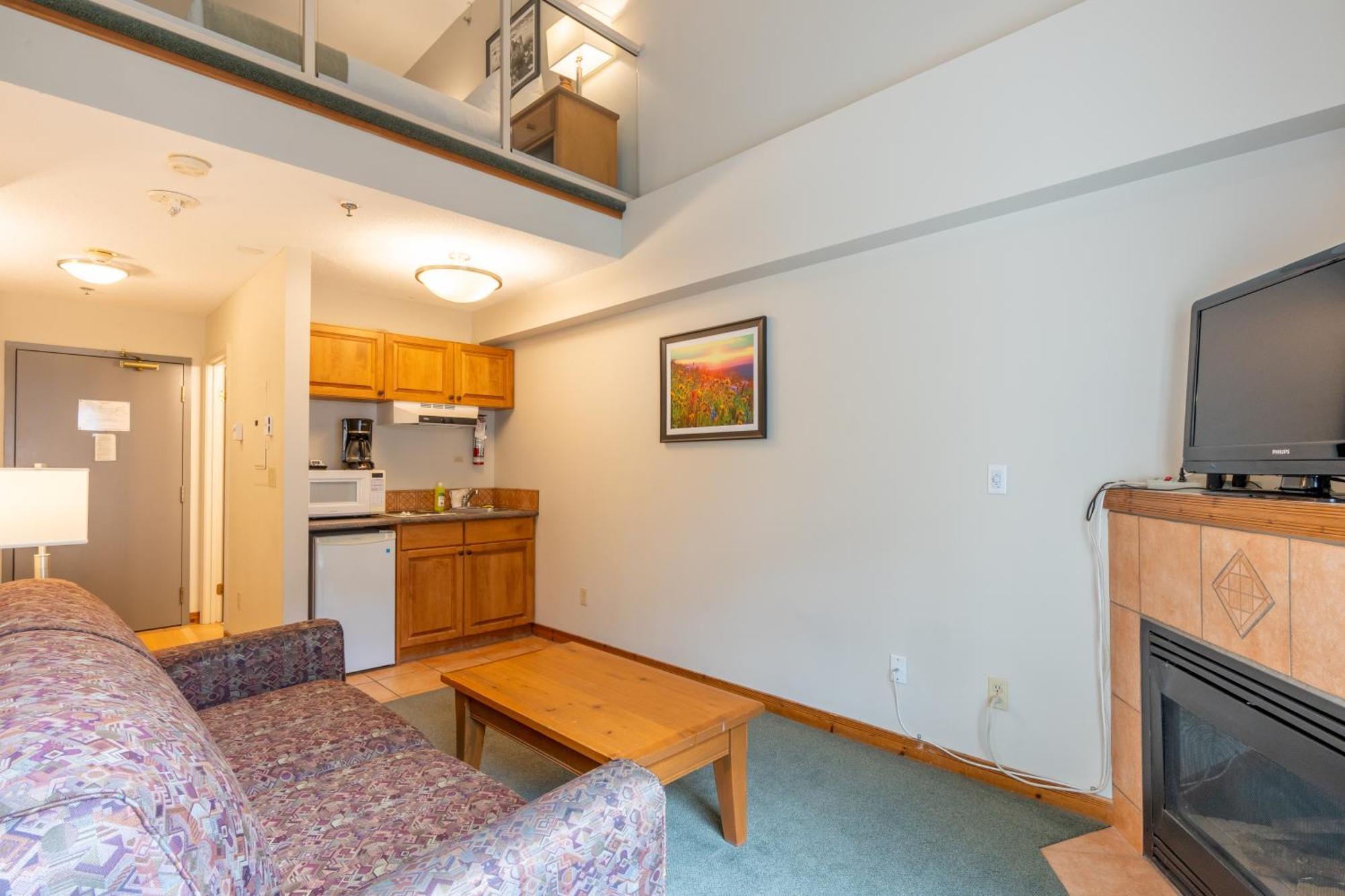 Sundance Lodge Sun Peaks Bagian luar foto