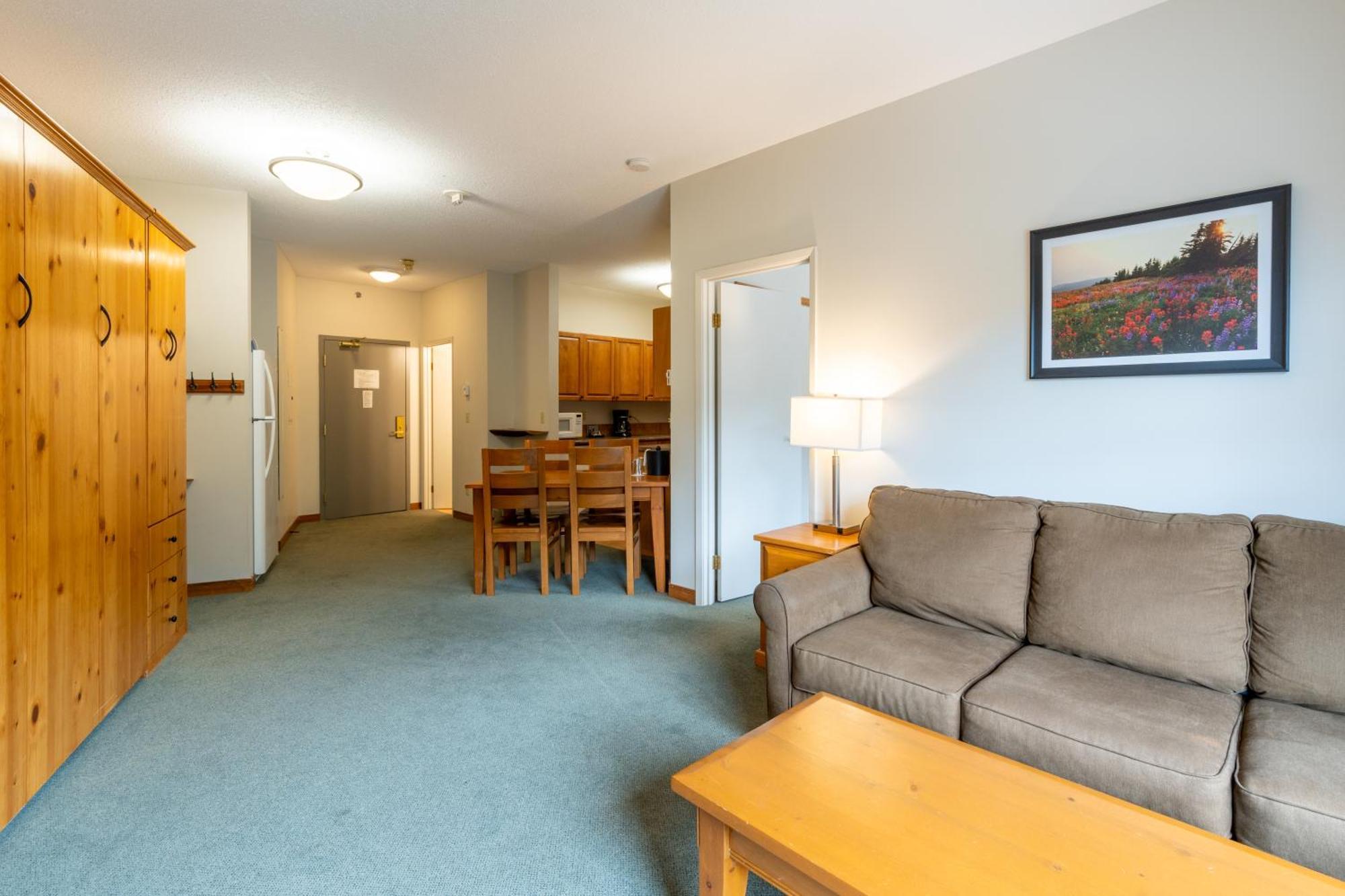Sundance Lodge Sun Peaks Bagian luar foto