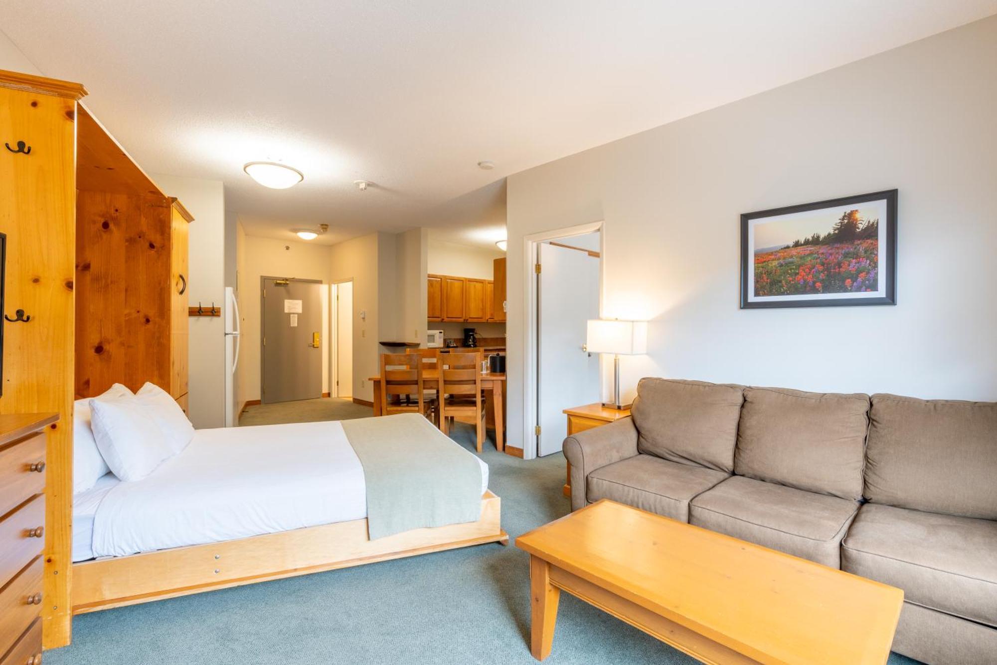 Sundance Lodge Sun Peaks Bagian luar foto