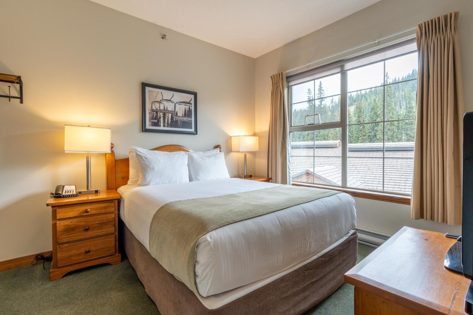Sundance Lodge Sun Peaks Bagian luar foto