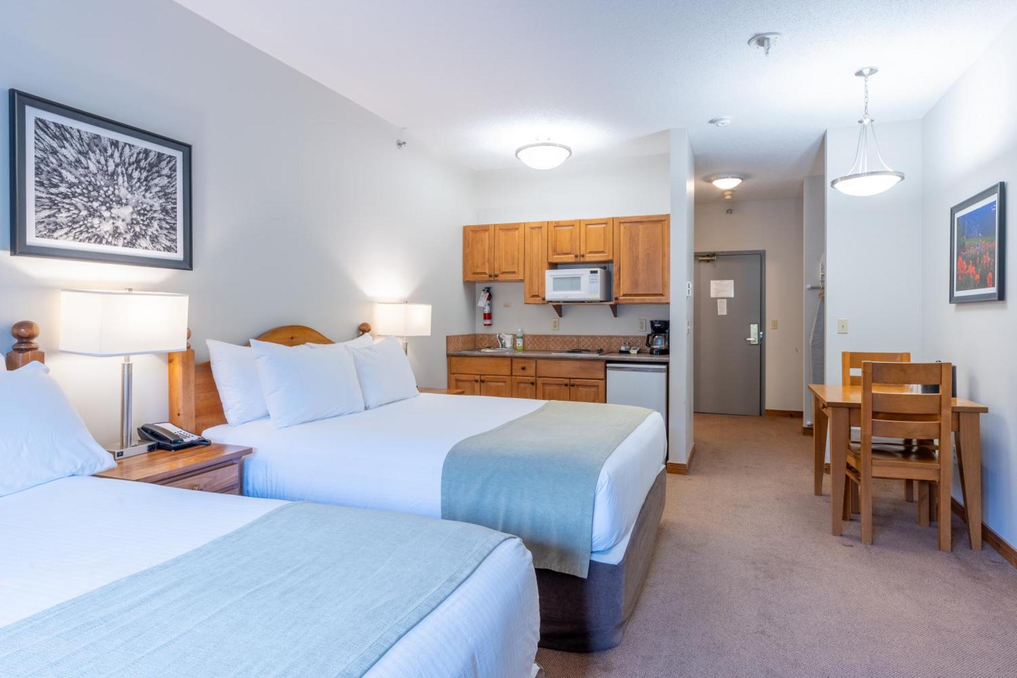 Sundance Lodge Sun Peaks Bagian luar foto