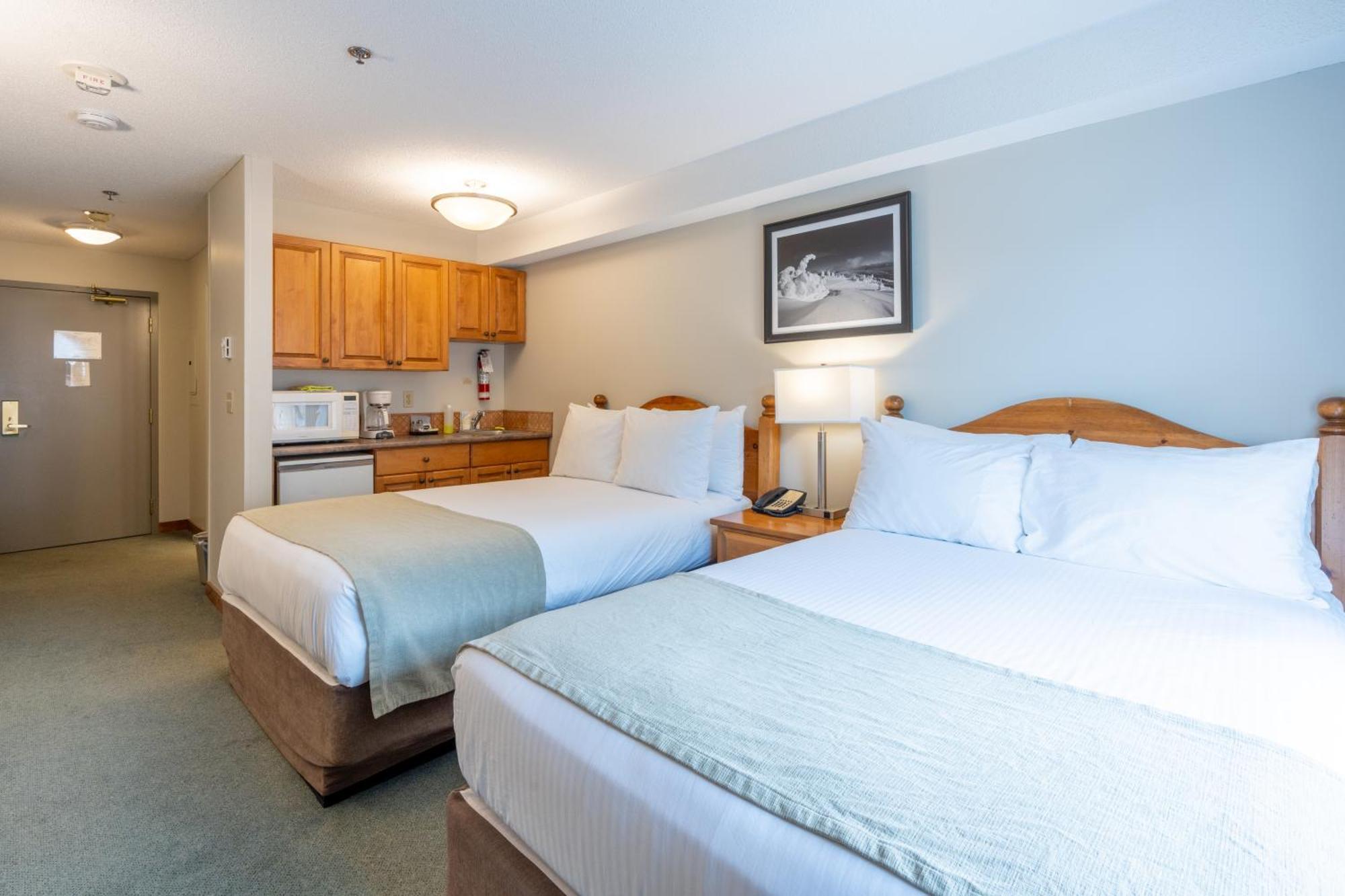 Sundance Lodge Sun Peaks Bagian luar foto