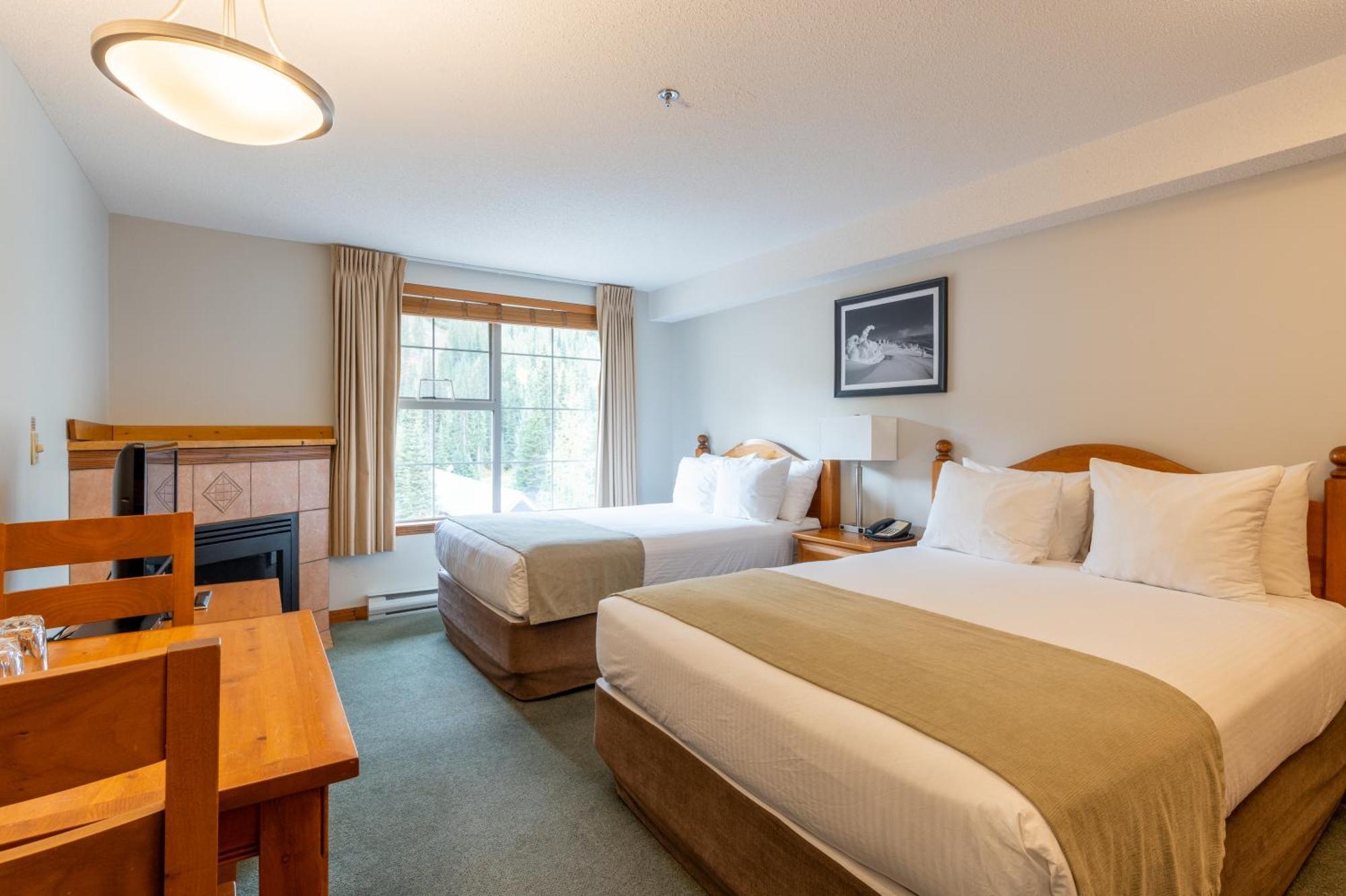 Sundance Lodge Sun Peaks Bagian luar foto