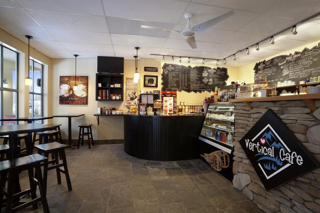 Sundance Lodge Sun Peaks Bagian luar foto