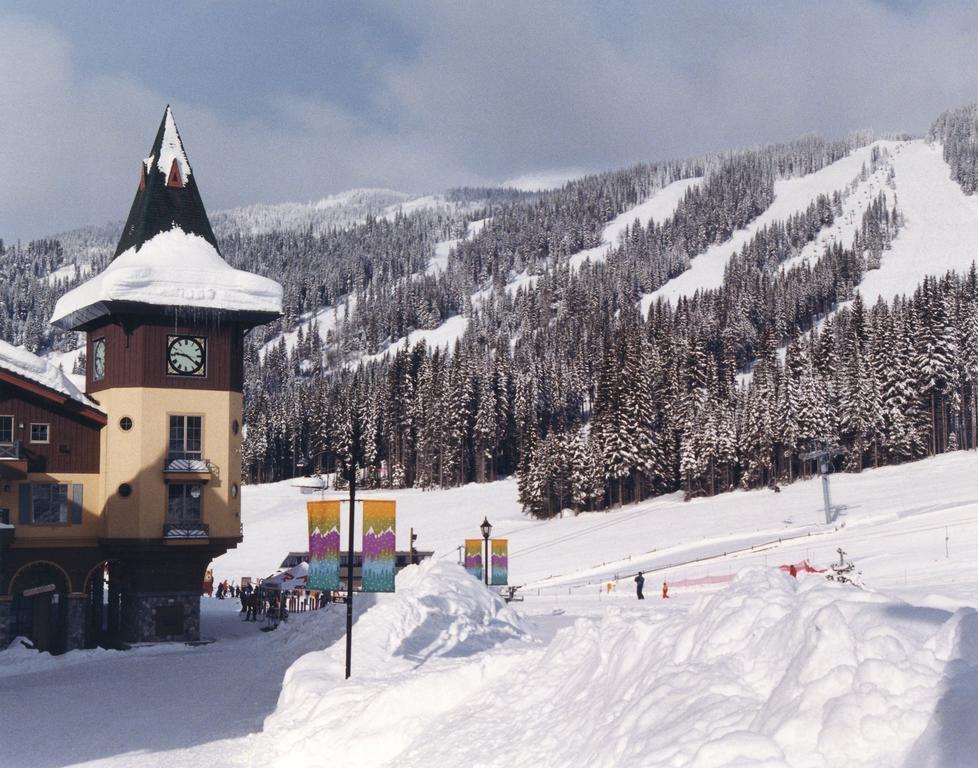 Sundance Lodge Sun Peaks Bagian luar foto